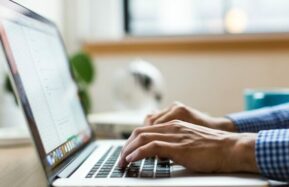 ef83dc3c8e794582bdd2af37e4af7acd-aspect-ratio-417-242